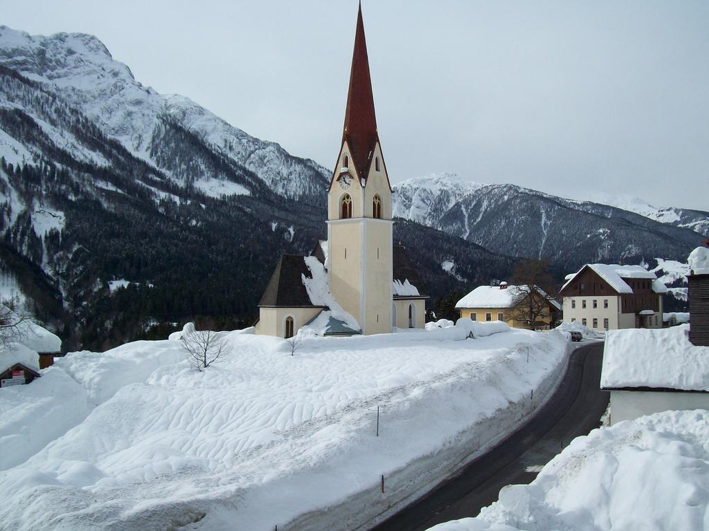 Gasthof Zum Loewen Sankt Jakob im Lesachtal 외부 사진